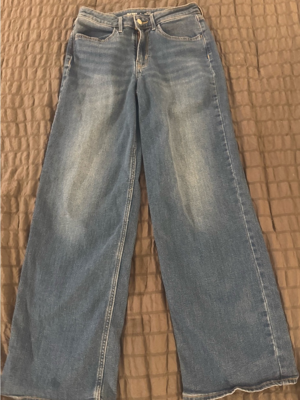 Old Navy Wide Leg Denim Jeans in Mid Blue
